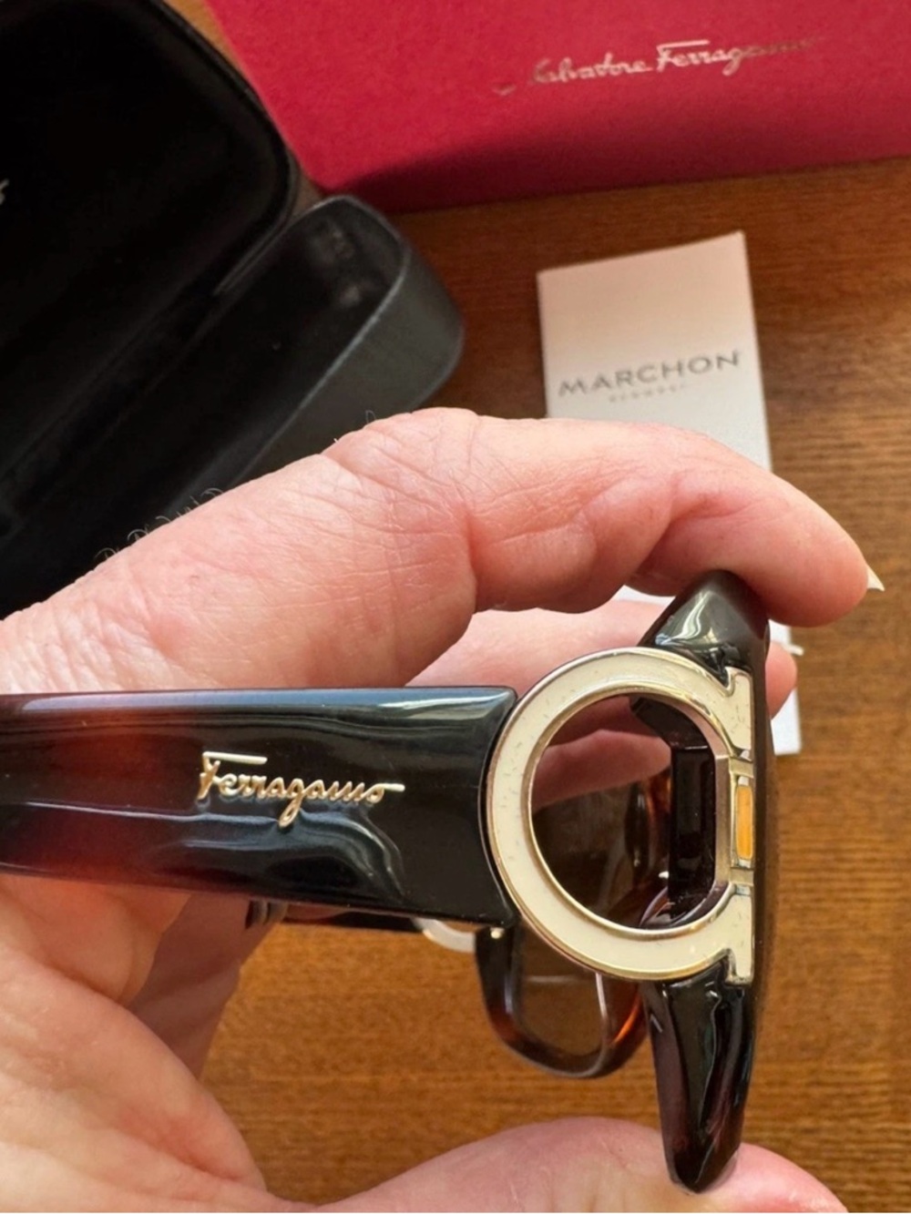 FERRAGAMO SF 666S-238-125 OVERSIZED TORTOISE SHELL SUNGLASSES W/COA - Picture 4 of 12